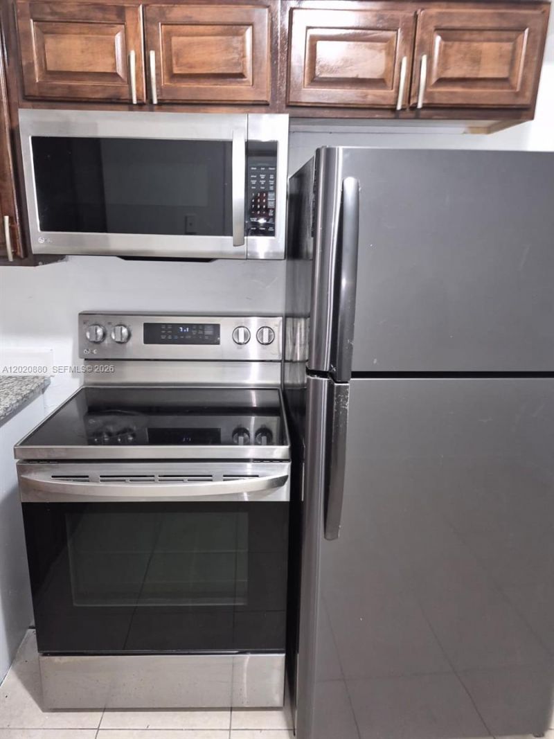 2781 SW 4th St, Unit 2781, Fort Lauderdale, FL 33312 Photo