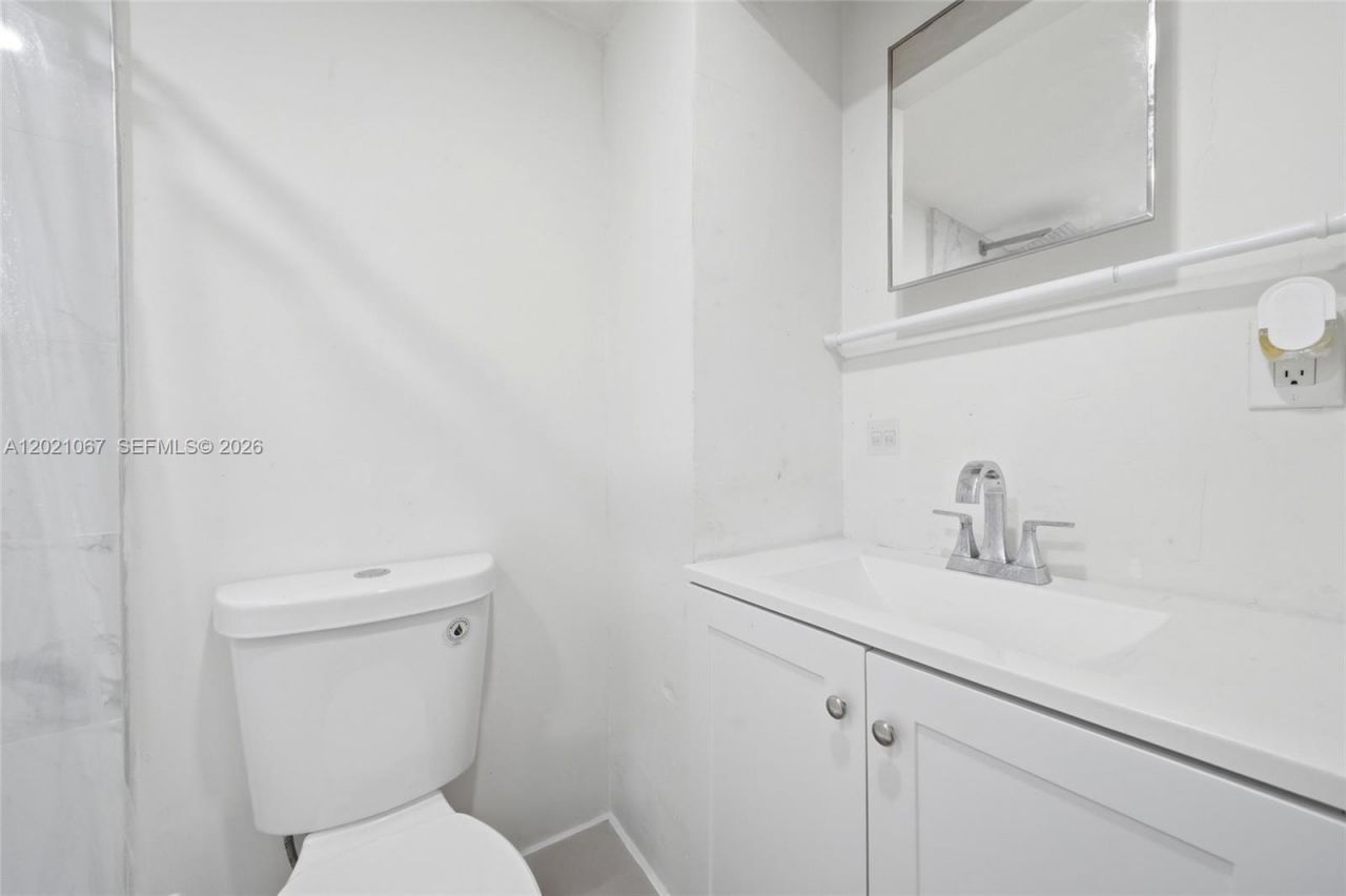 4970 NW 199th St, Miami Gardens, FL 33055 Photo