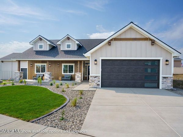 4594 E SAVEA LN, Post Falls, ID 83854