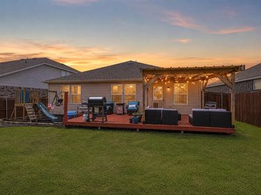 6024 Misty Breeze Drive, Fort Worth, TX 76179