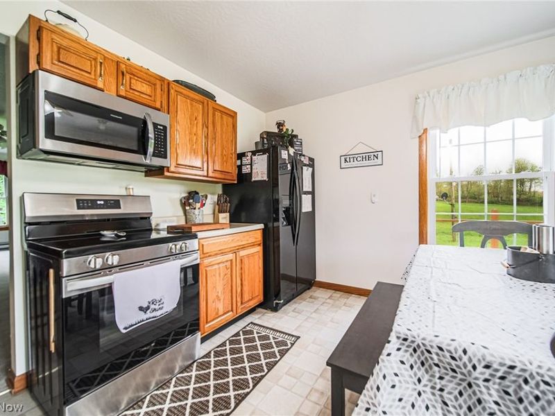 14655 Township Road 213, Lakeville, OH 44638 Photo 19
