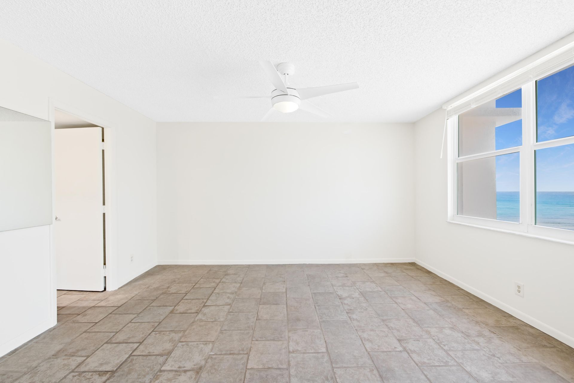 4505 S Ocean Boulevard, Unit 303, Highland Beach, FL 33487 Photo