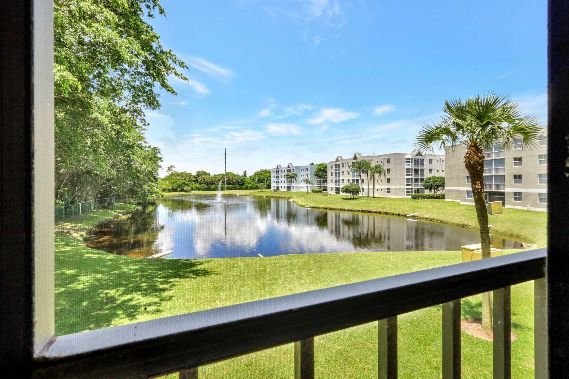 5884 Morningstar Circle, Unit 201, Delray Beach, FL 33484 Photo