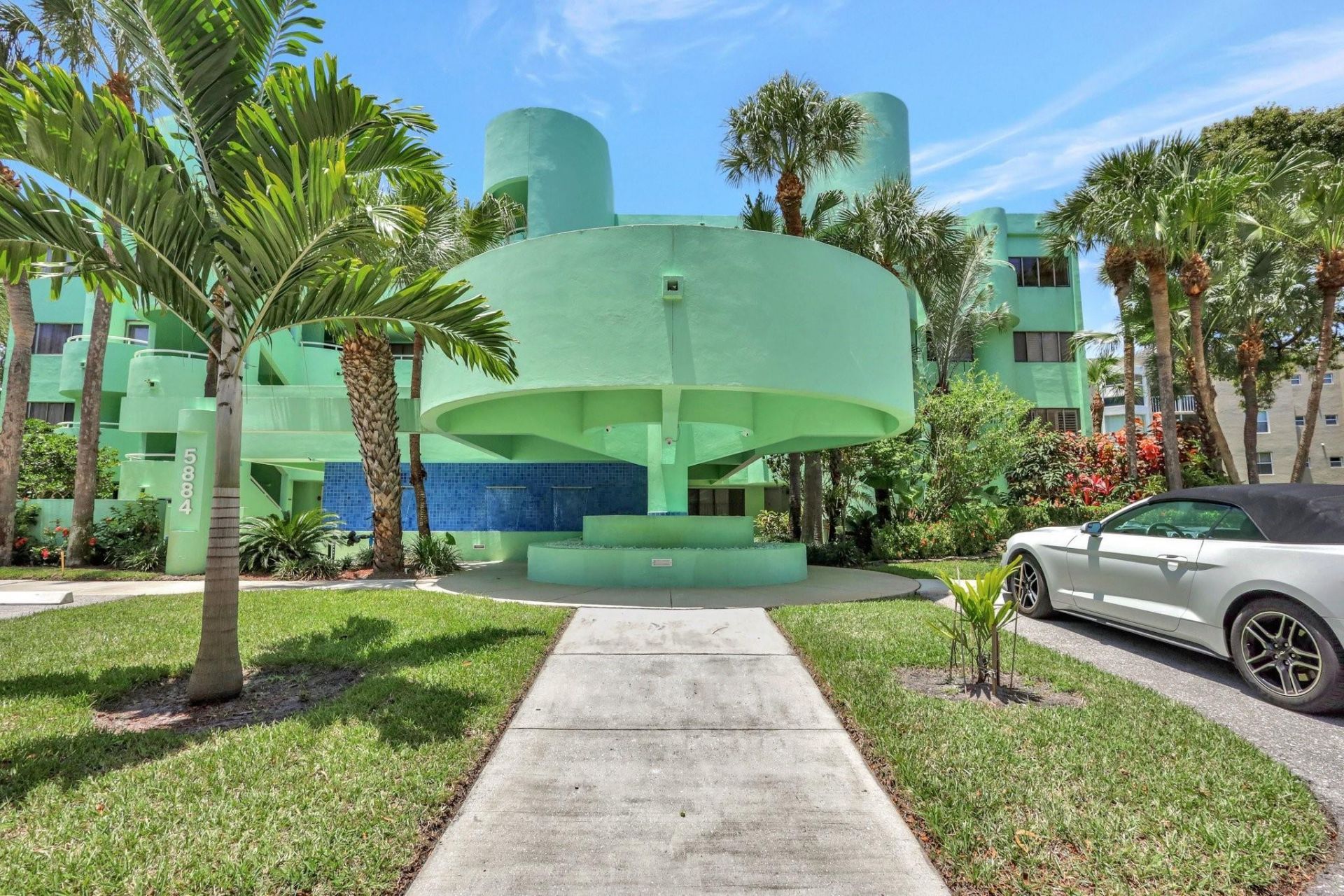 5884 Morningstar Circle, Unit 201, Delray Beach, FL 33484 Photo