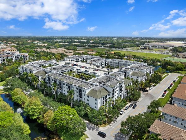 1660 Renaissance Commons Boulevard, Unit 2629, Boynton Beach, FL 33426