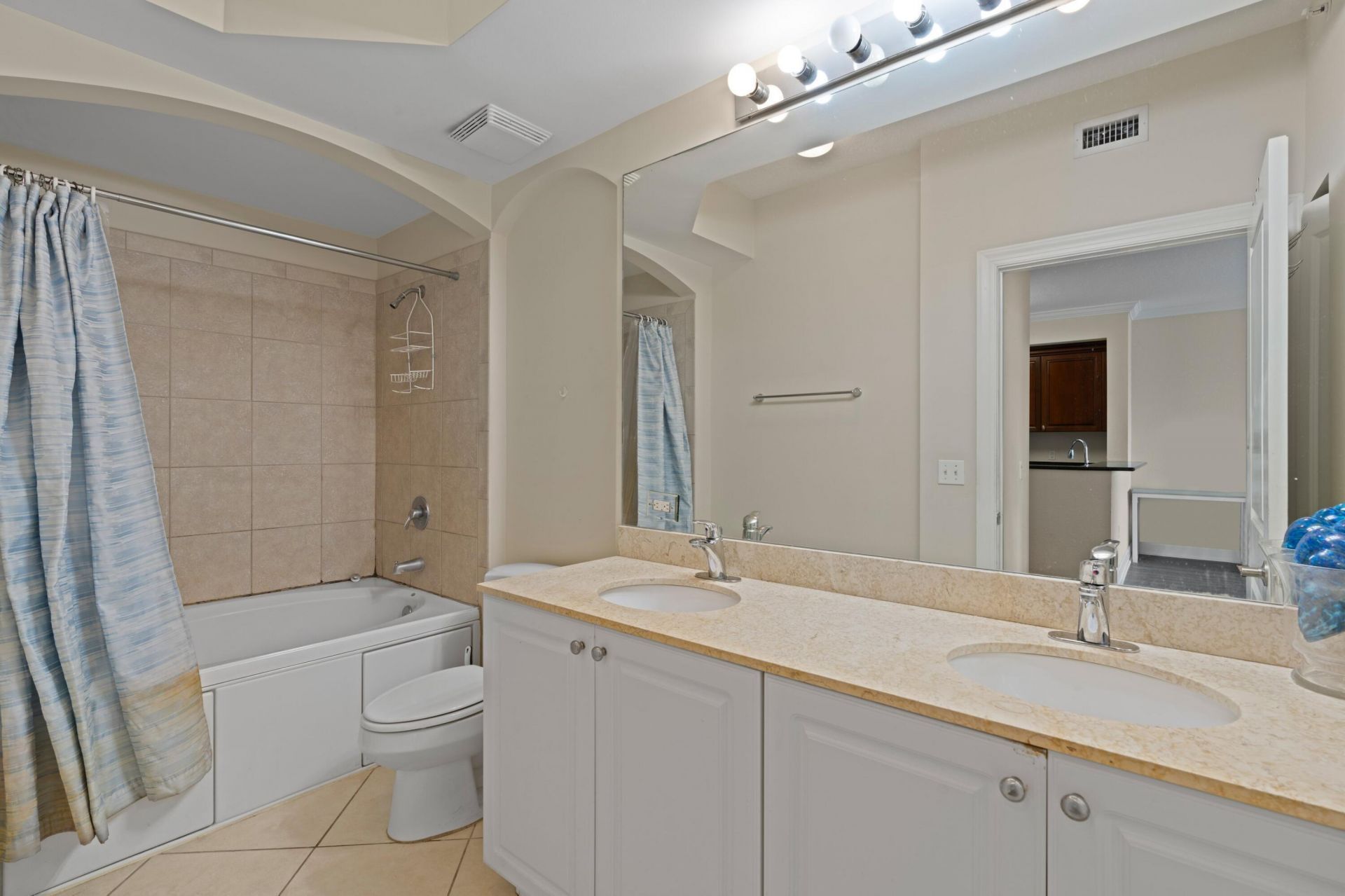 1660 Renaissance Commons Boulevard, Unit 2629, Boynton Beach, FL 33426 Photo