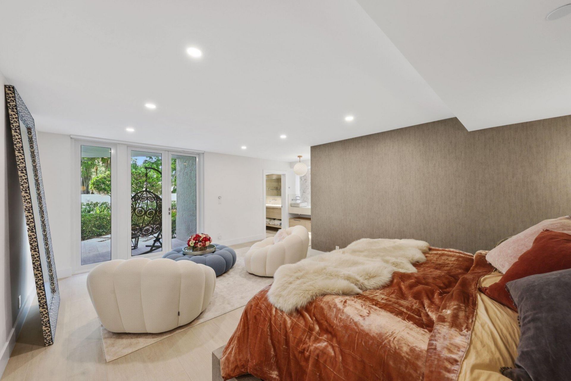 100 SE 5th Avenue, Unit 106, Boca Raton, FL 33432 Photo