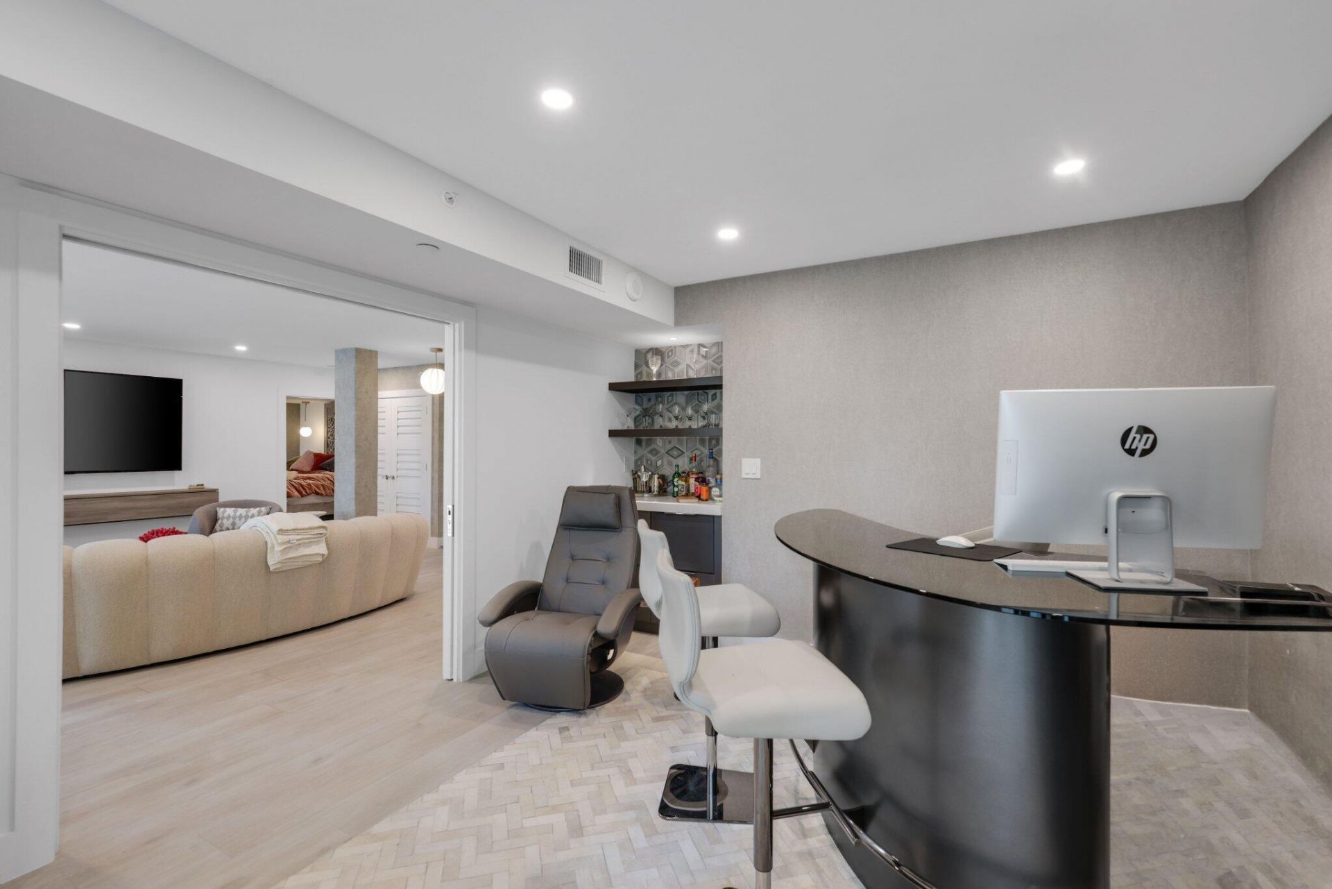 100 SE 5th Avenue, Unit 106, Boca Raton, FL 33432 Photo