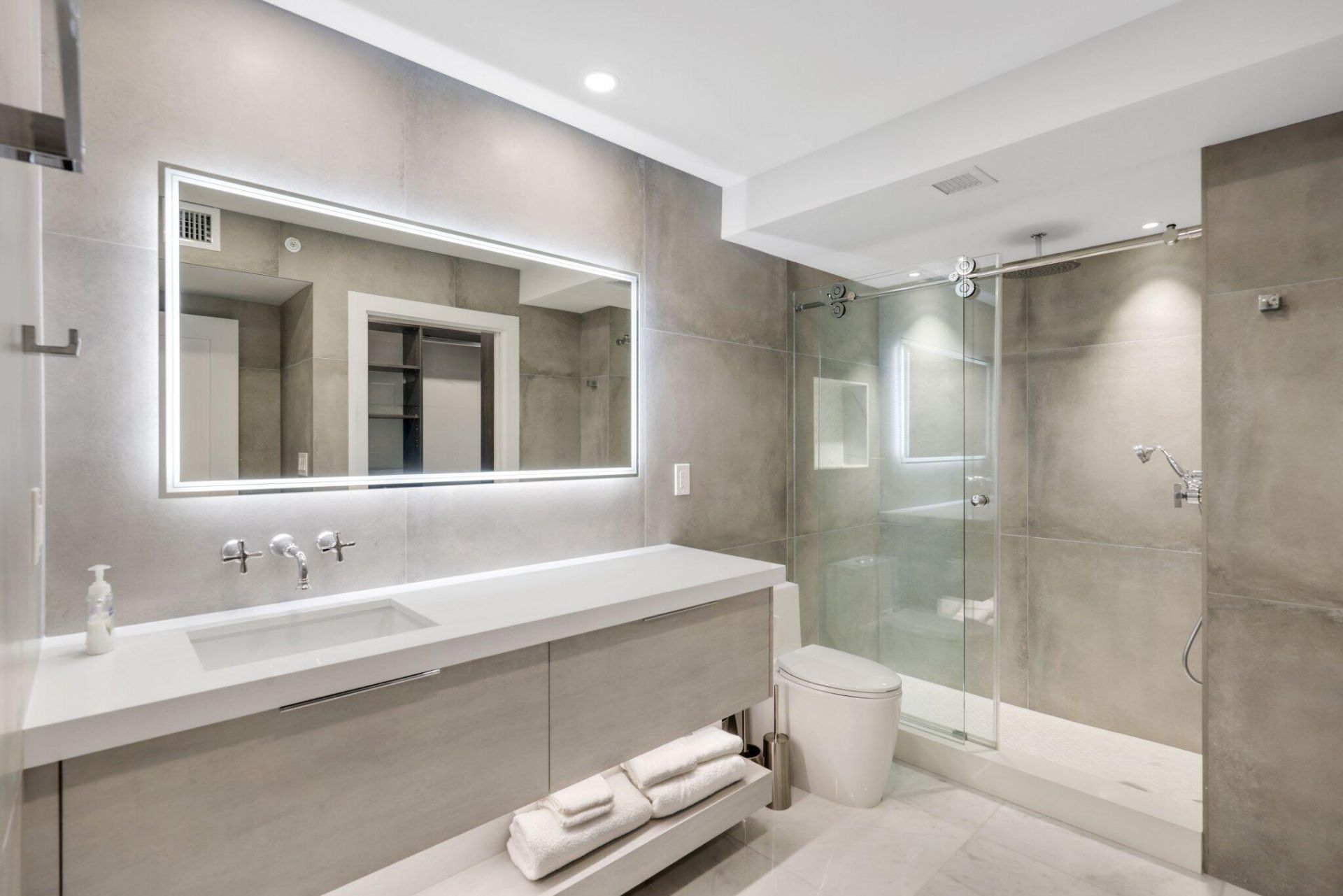 100 SE 5th Avenue, Unit 106, Boca Raton, FL 33432 Photo