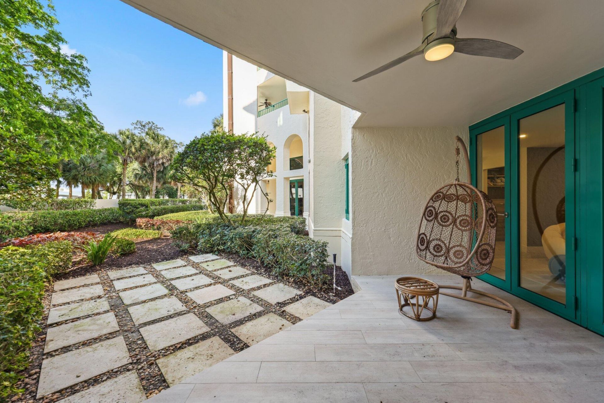 100 SE 5th Avenue, Unit 106, Boca Raton, FL 33432 Photo