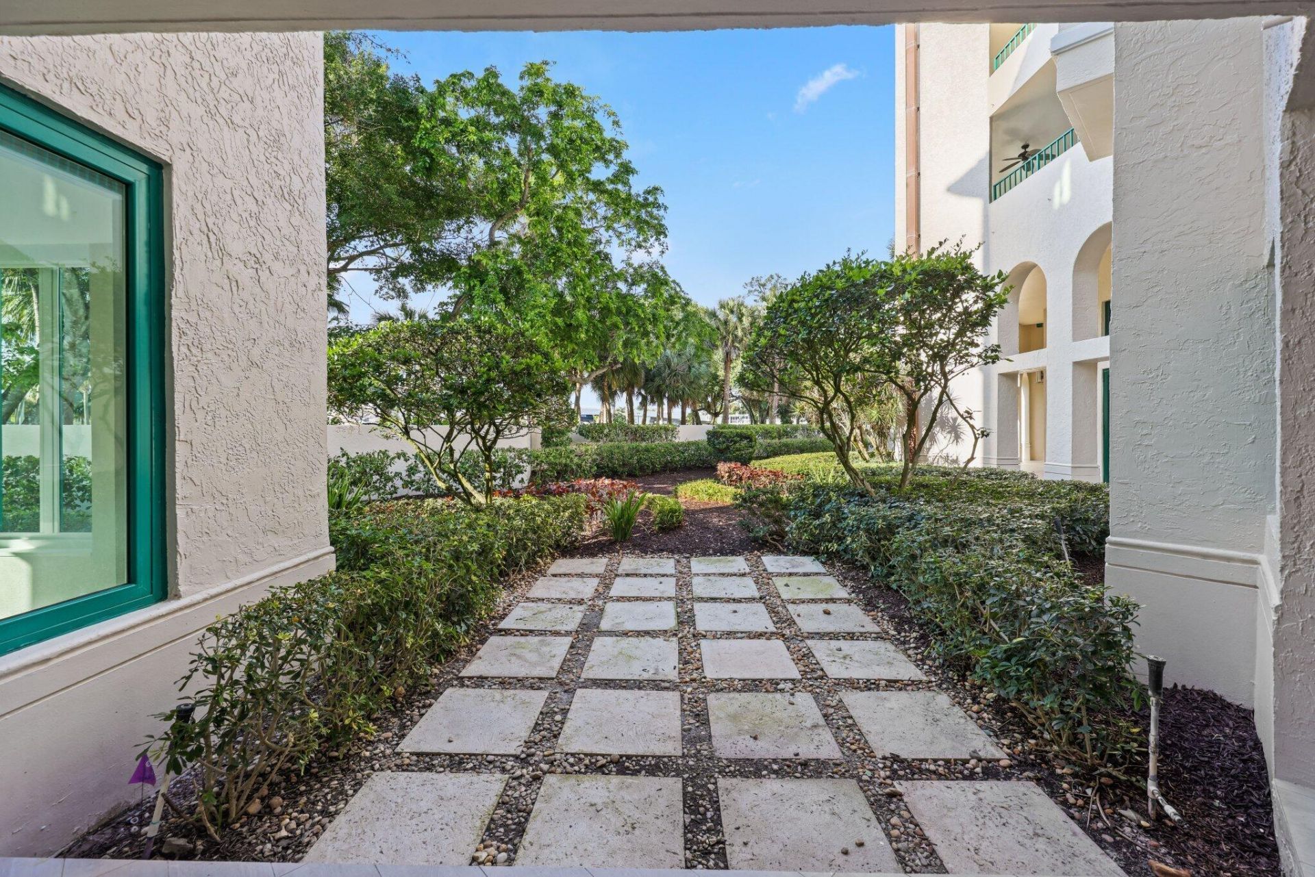100 SE 5th Avenue, Unit 106, Boca Raton, FL 33432 Photo