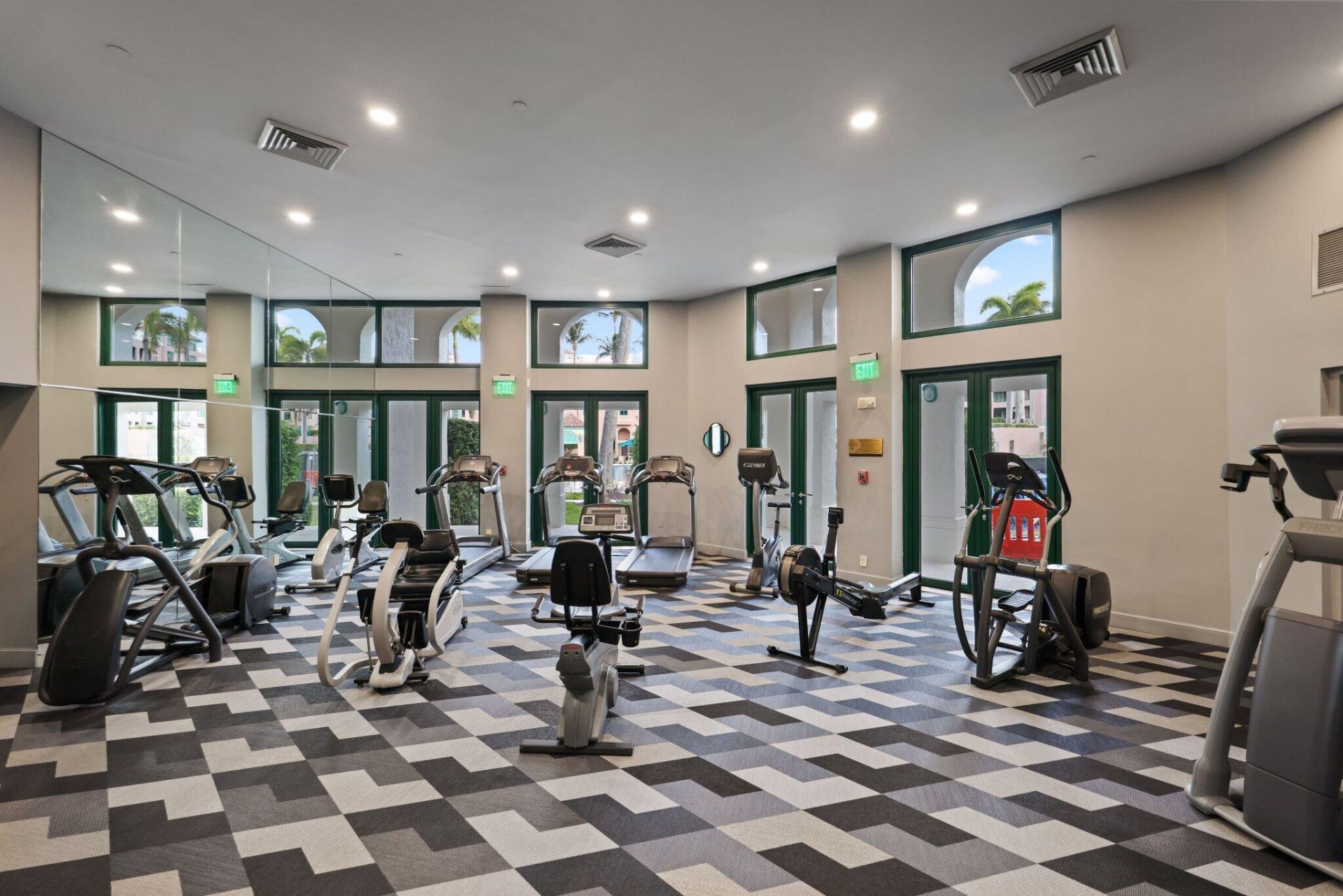 100 SE 5th Avenue, Unit 106, Boca Raton, FL 33432 Photo