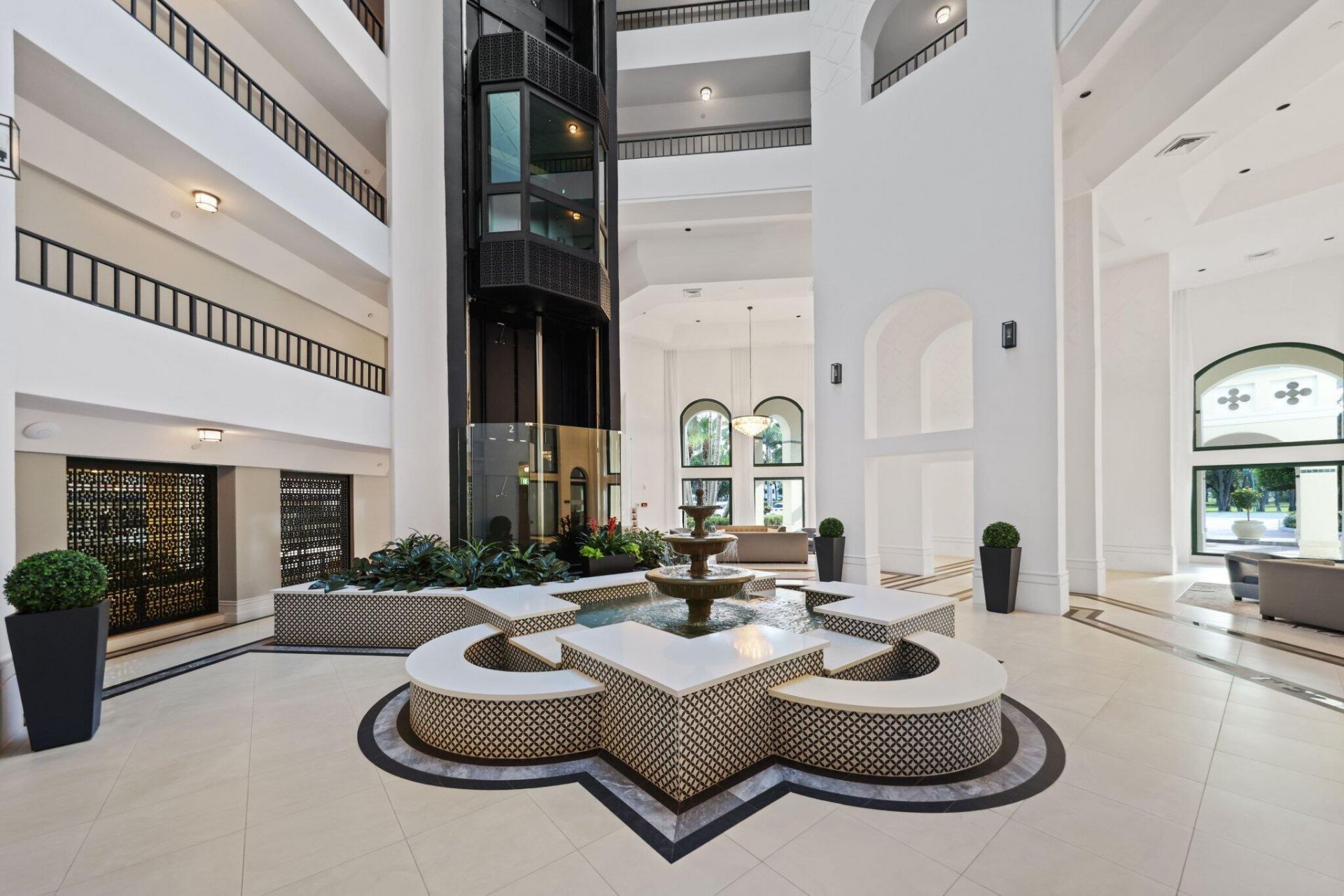 100 SE 5th Avenue, Unit 106, Boca Raton, FL 33432 Photo