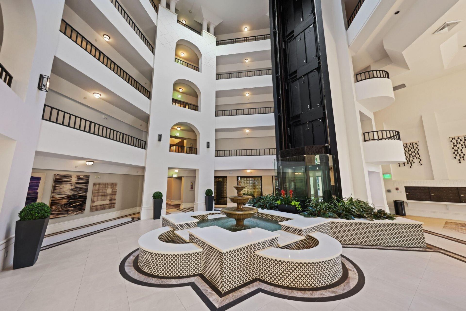 100 SE 5th Avenue, Unit 106, Boca Raton, FL 33432 Photo