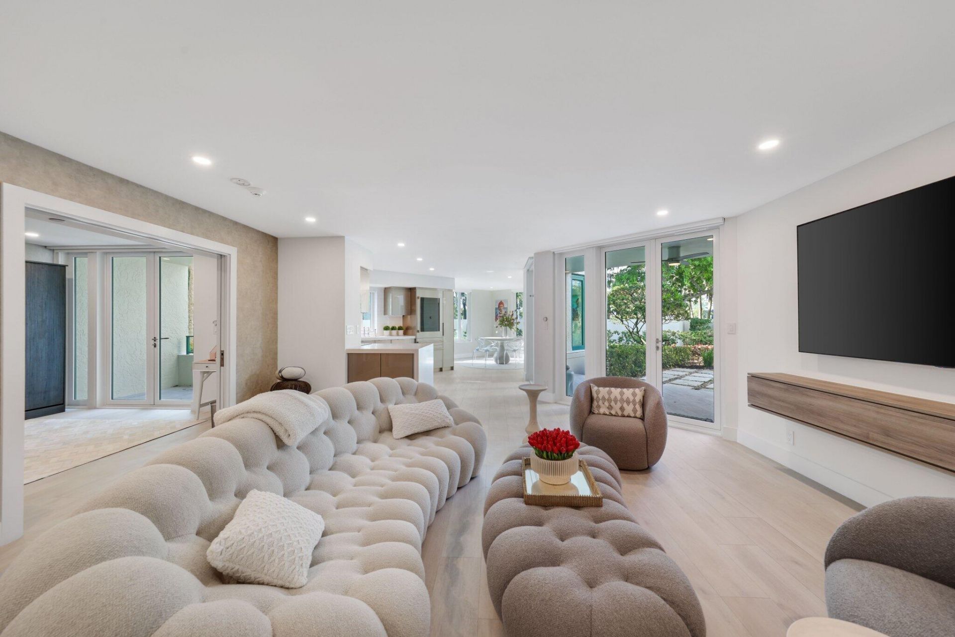 100 SE 5th Avenue, Unit 106, Boca Raton, FL 33432 Photo