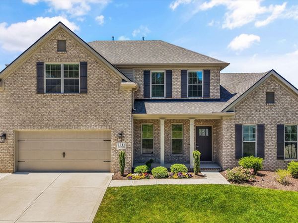 1411 Ridge Climber Rd, Knoxville, TN 37922