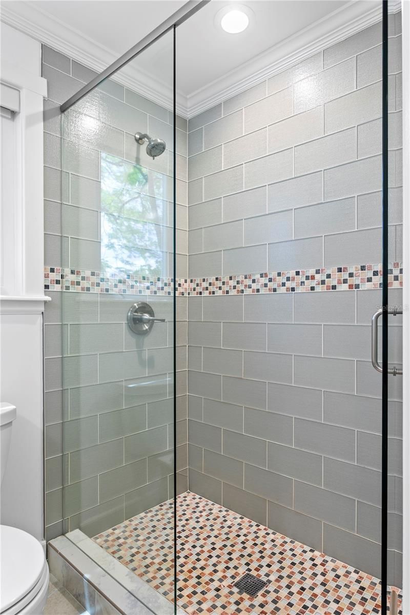1803 Beach Drive Se, Saint Petersburg, FL 33705 Photo