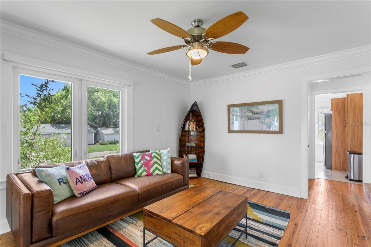 1803 Beach Drive Se, Saint Petersburg, FL 33705 Photo