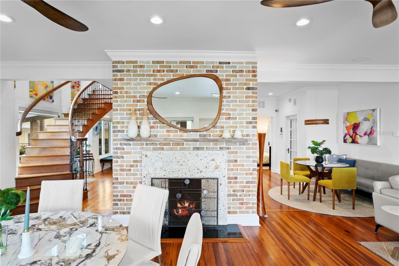 1803 Beach Drive Se, Saint Petersburg, FL 33705 Photo