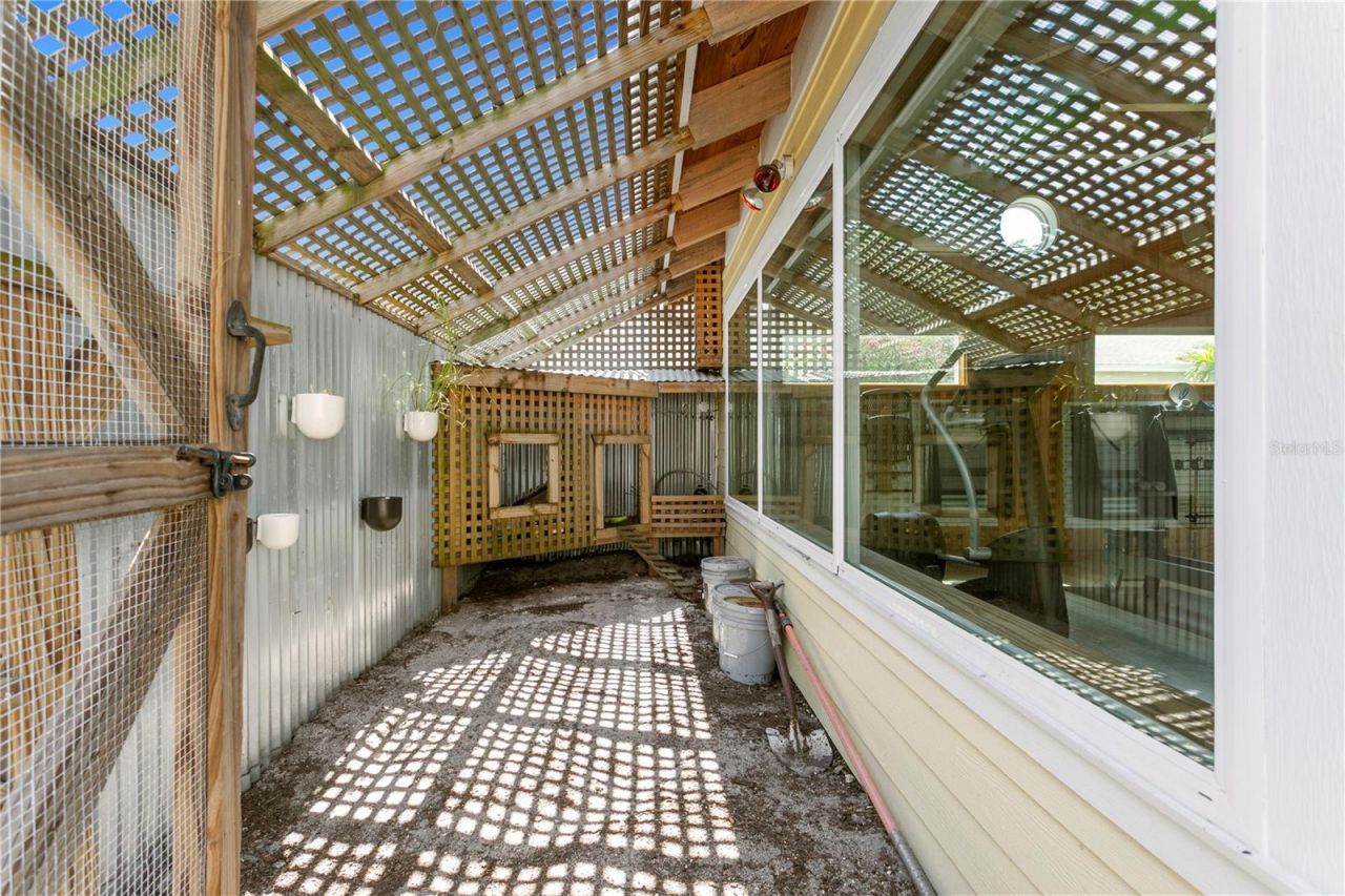 1803 Beach Drive Se, Saint Petersburg, FL 33705 Photo