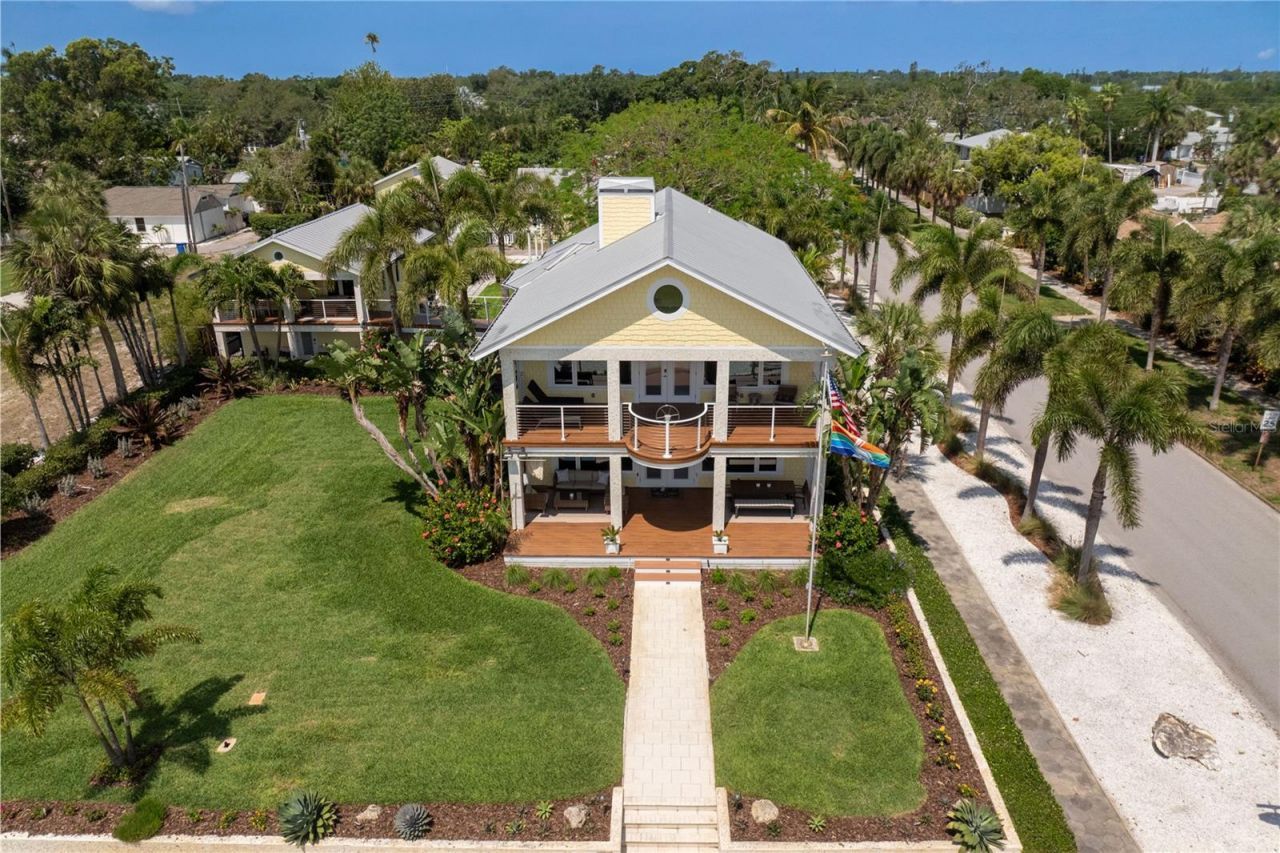 1803 Beach Drive Se, Saint Petersburg, FL 33705 Photo