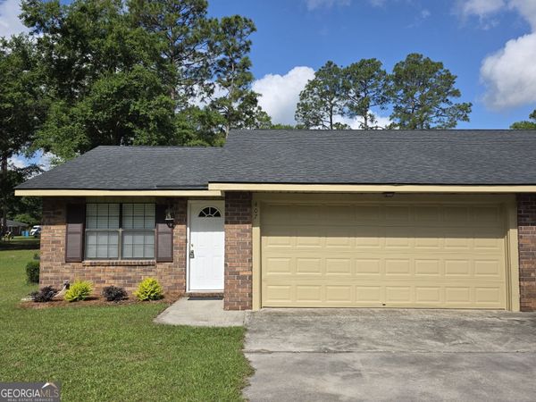 407 Savannah Avenue, Rincon, GA 31326