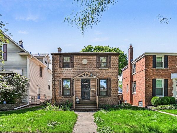 4440 N La Crosse Avenue , Chicago, IL 60630
