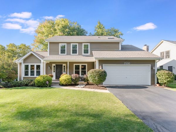 2530 Cheshire Drive , Aurora, IL 60504