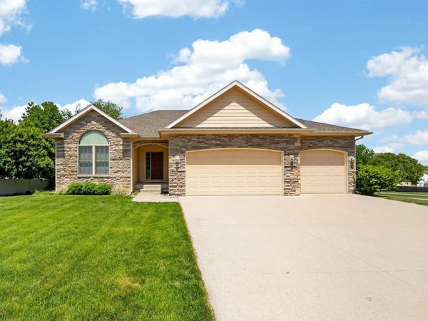 14905 Maple Drive, Urbandale, IA 50323