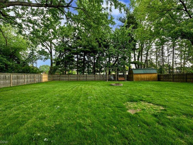 5175 Oakvale Street SW, Canton, OH 44706 Photo 14
