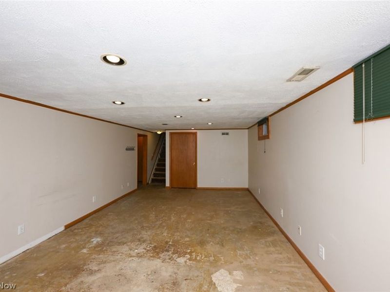 5175 Oakvale Street SW, Canton, OH 44706 Photo 41