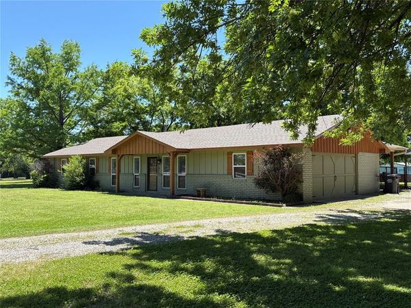 16217 County Road 1586 Road, Ada, OK 74820