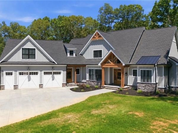 7566 Whisper Hollow Lane , Lewisville, NC 27023