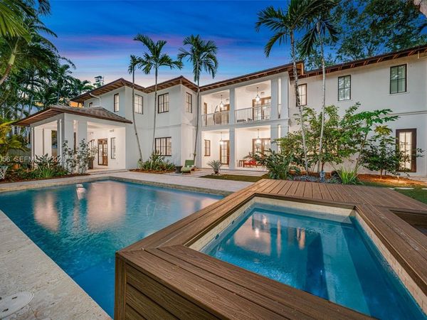 4196 S Douglas Rd , Miami, FL 33133