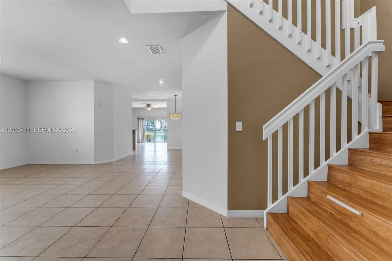 11318 NW 44th Ter , Doral, FL 33178 Photo