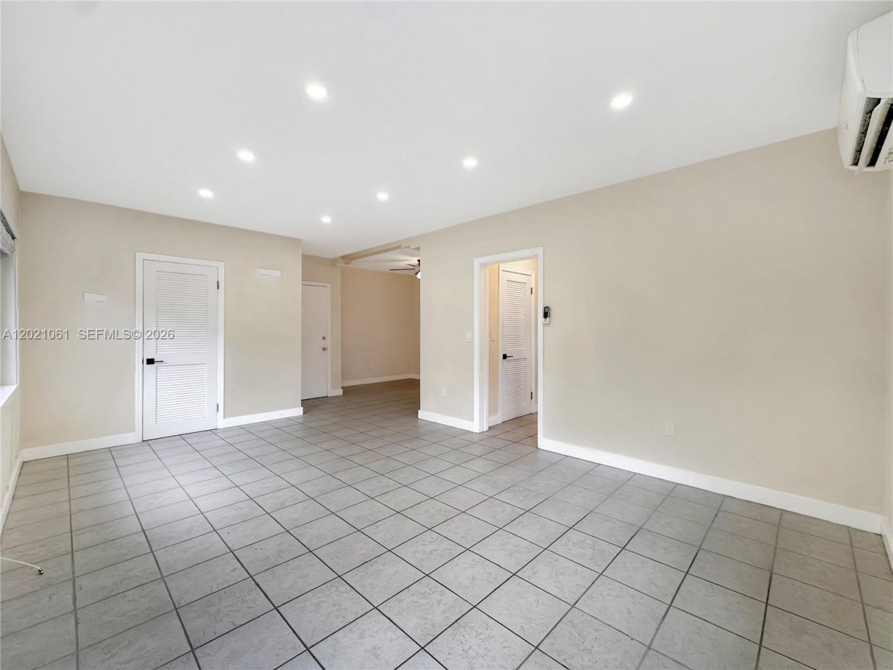 965 Bay Dr , Unit 6, Miami Beach, FL 33141 Photo