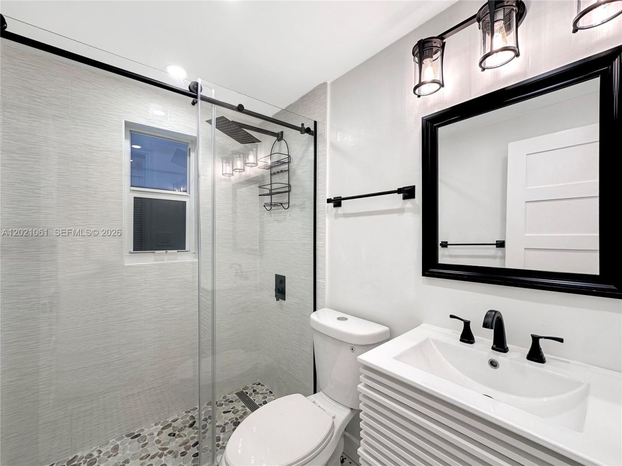 965 Bay Dr , Unit 6, Miami Beach, FL 33141 Photo