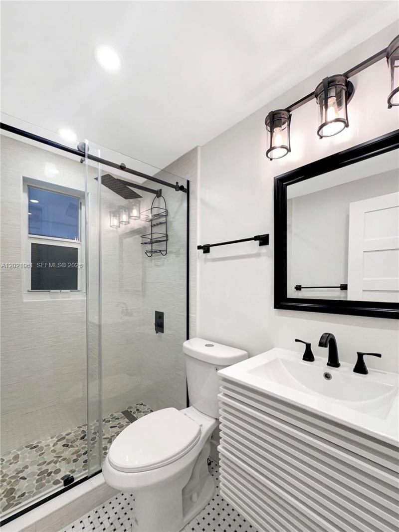 965 Bay Dr , Unit 6, Miami Beach, FL 33141 Photo