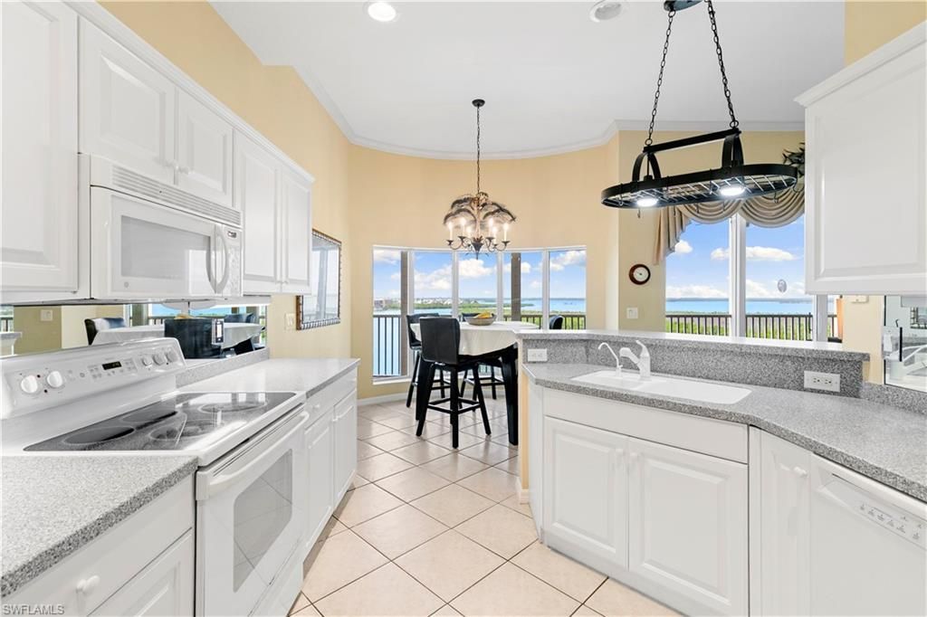 4141 Bay Beach Ln, Unit 4P3, Fort Myers Beach, FL 33931 Photo