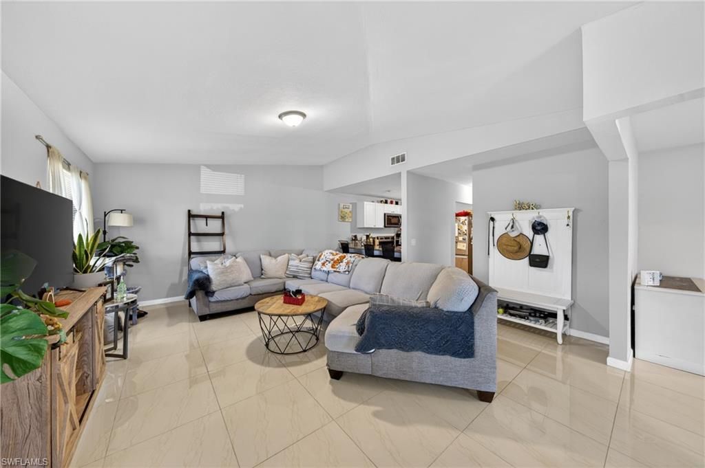 17318 Timber Oak Ln , Fort Myers, FL 33908 Photo