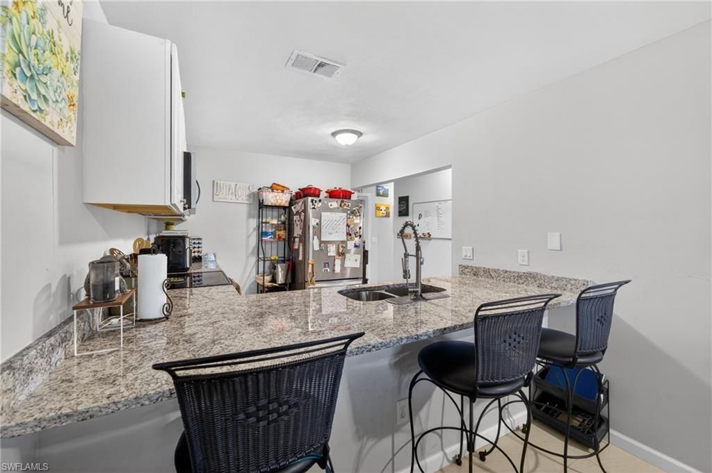 17318 Timber Oak Ln , Fort Myers, FL 33908 Photo