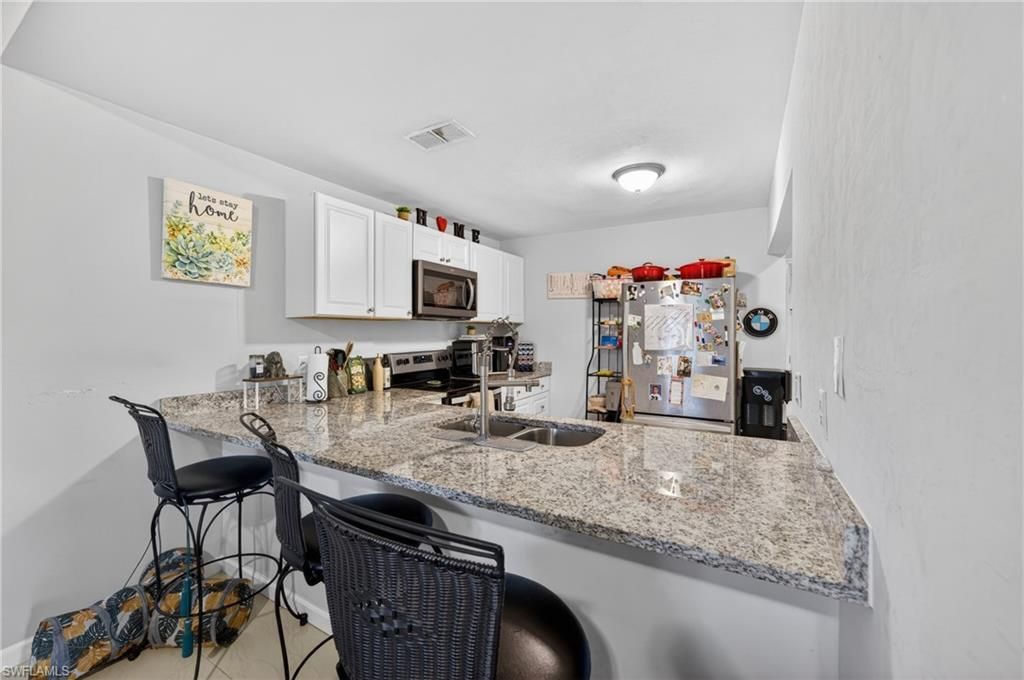 17318 Timber Oak Ln , Fort Myers, FL 33908 Photo