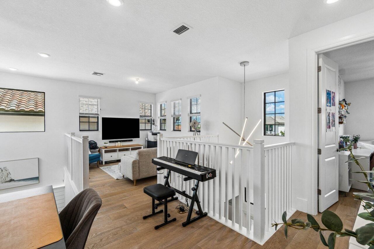 8795 Grand Prix Lane, Boynton Beach, FL 33472 Photo