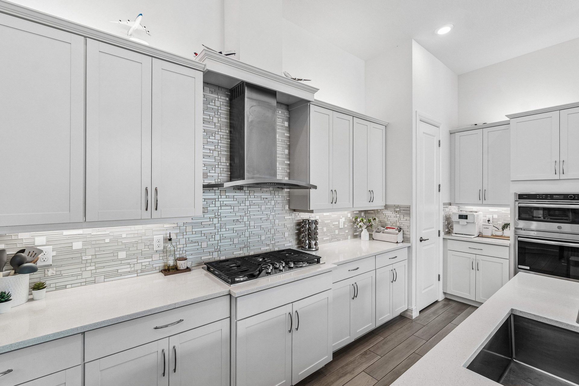8795 Grand Prix Lane, Boynton Beach, FL 33472 Photo