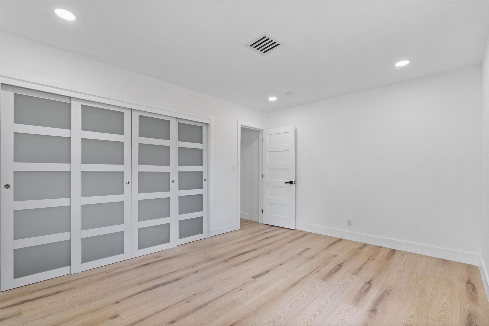 4721 Bayview Drive, Fort Lauderdale, FL 33308 Photo