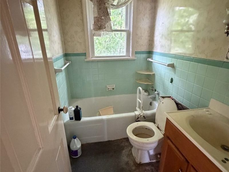 322 Millview Place SW, Canton, OH 44706 Photo 8