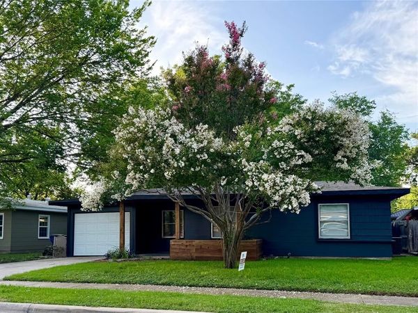 5836 Pollard Drive, Westworth Village, TX 76114
