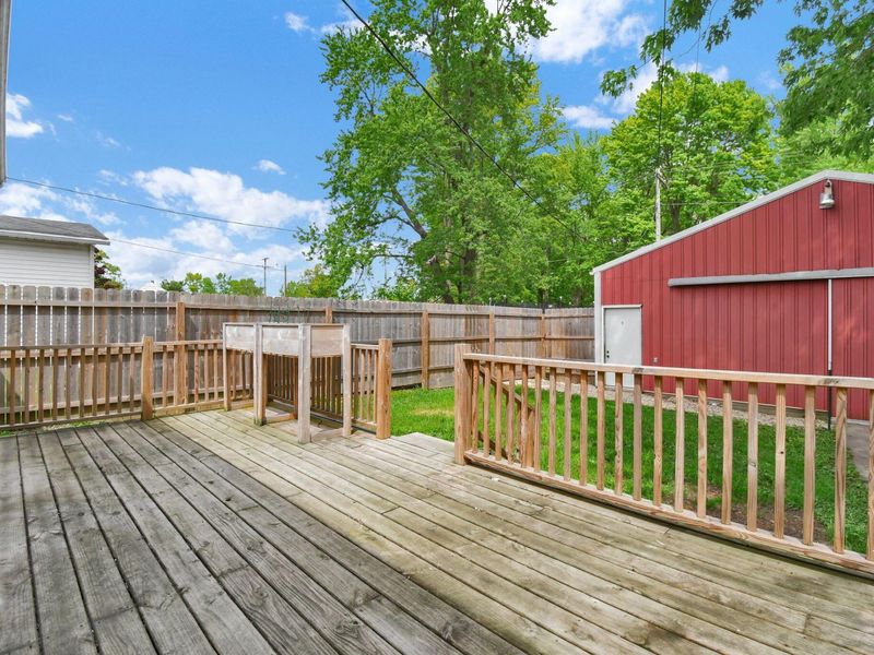 536 Whetstone Street , Bucyrus, OH 44820 Photo 29