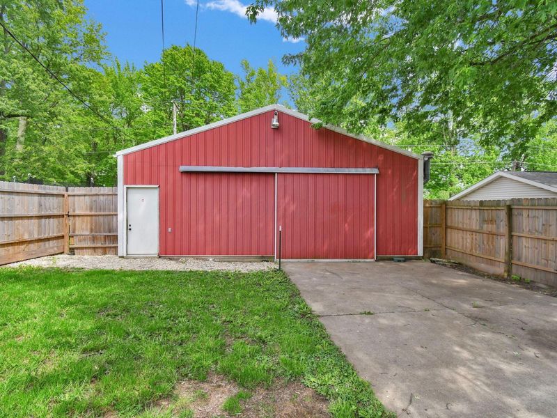 536 Whetstone Street , Bucyrus, OH 44820 Photo 30