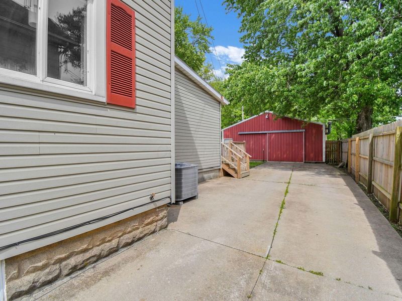 536 Whetstone Street , Bucyrus, OH 44820 Photo 33